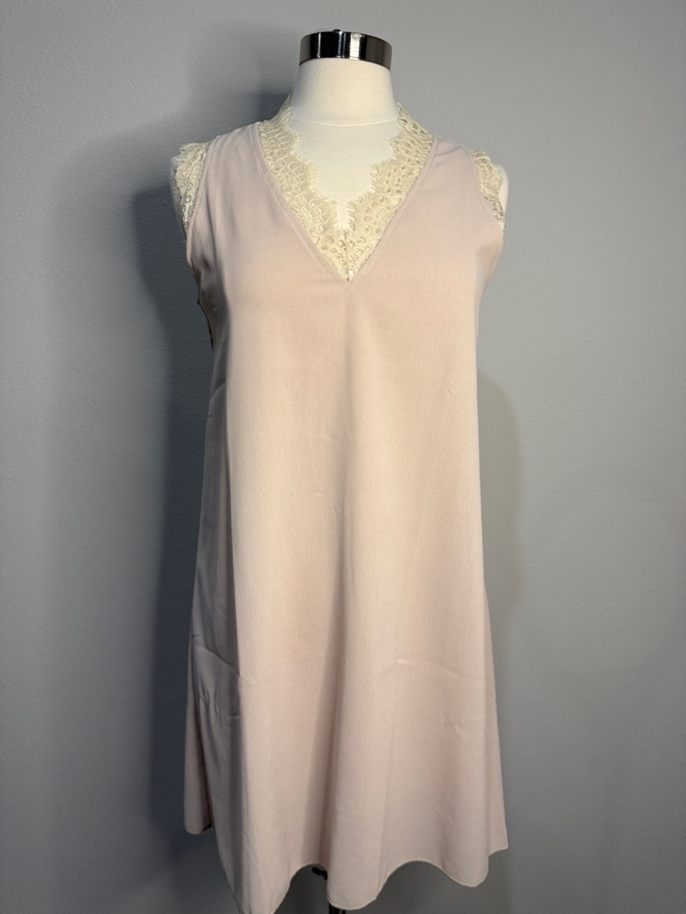 Light Tan Lace Trimmed Lined V Neck Shift Dress Size S